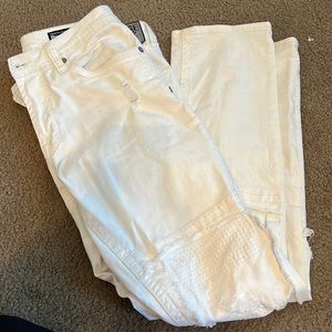 White men’s salvage jeans!
